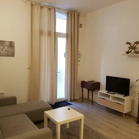 Centre Ville * لو مان